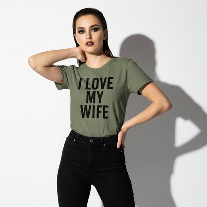 I Love My Wife Classic T-Shirt – Romantic Slogan, Comfortable Fit, Valentine’s Gift