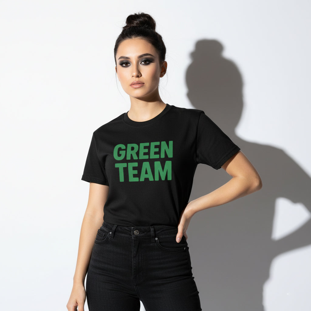Green Team Fan Tee – Matching Group Shirt, Retro Style, Men’s & Women’s